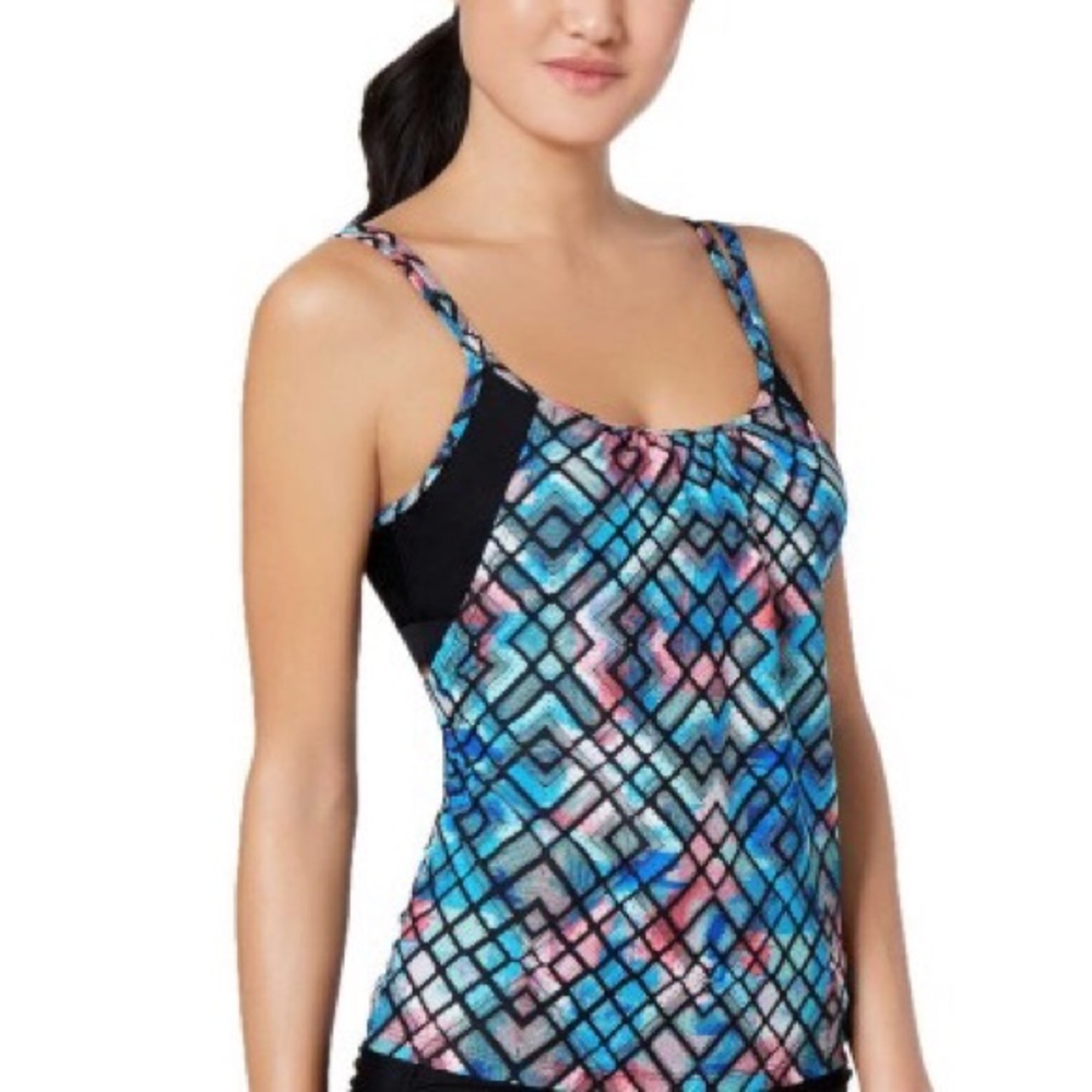 Go Gossip multi color tankini size L